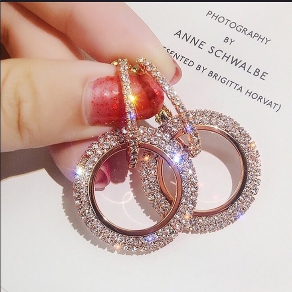 Jewelry - Picture 5 of 8